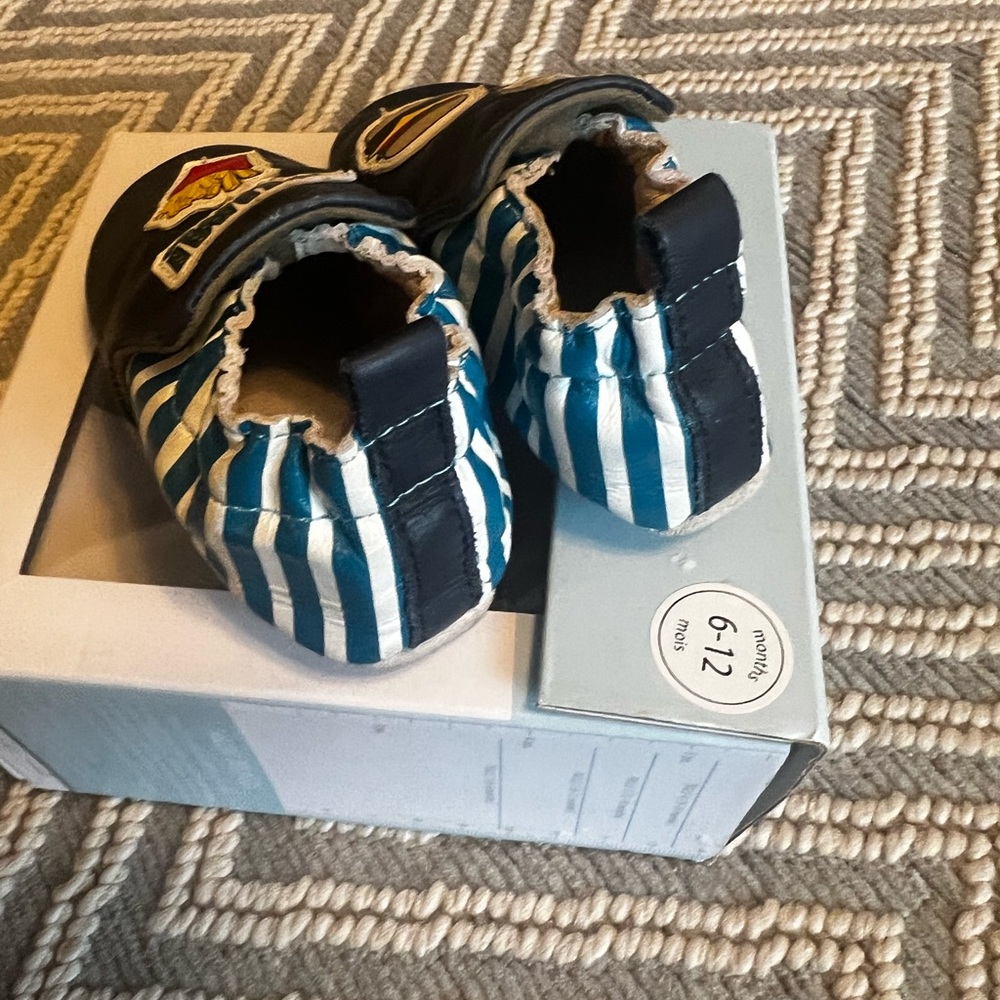 Robeez Yum! Shoes in Size 6-12 Months